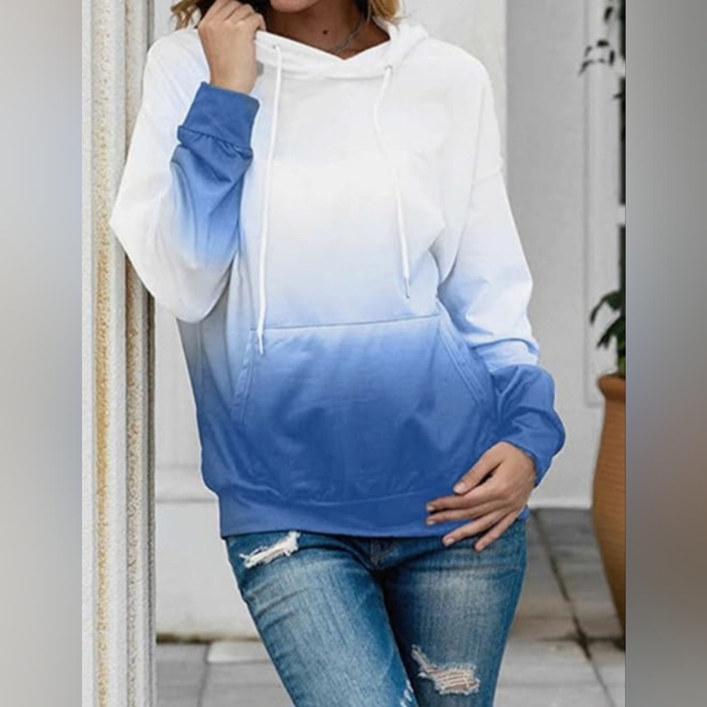 NWT Ninexis Ombré Sweatshirt Hoodie Blue Size Medium New